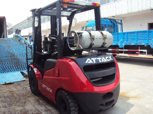 LPG Forklift 1